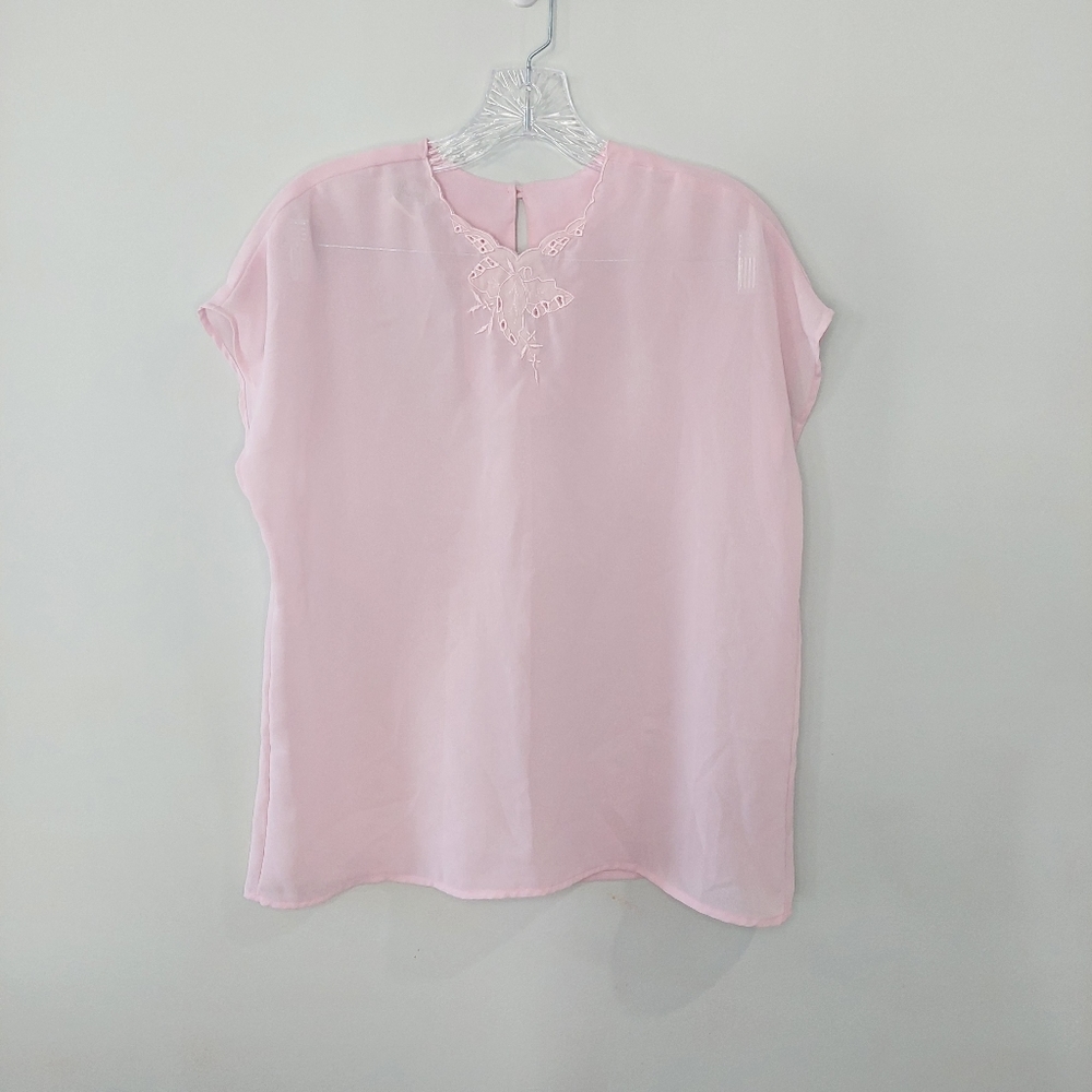 Joanna vintage blouse size 14 semi sheer pink with pink applique Monochromatic